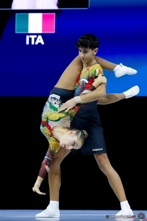 jun mp ita 2 garavaglia manuel   pagella ilaria sfe06214 copia simone ferraro ph